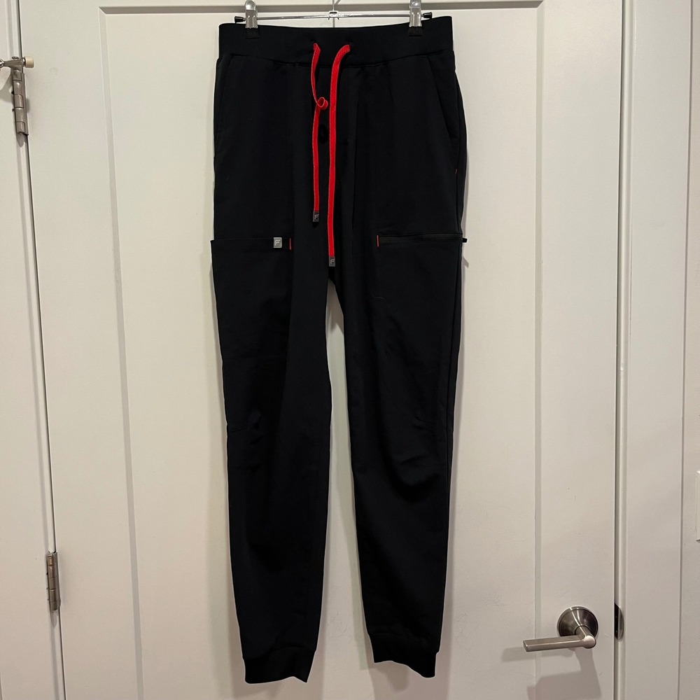 Fabletics Mens Black Red Drawstring Cargo Jogger Scrub Pants Small GJ2355298